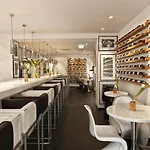 Sir Savigny Hotel, Part Of Sircle Collection