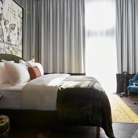 Hotel Sir Savigny Hotel, Part Of Sircle Collection 4*