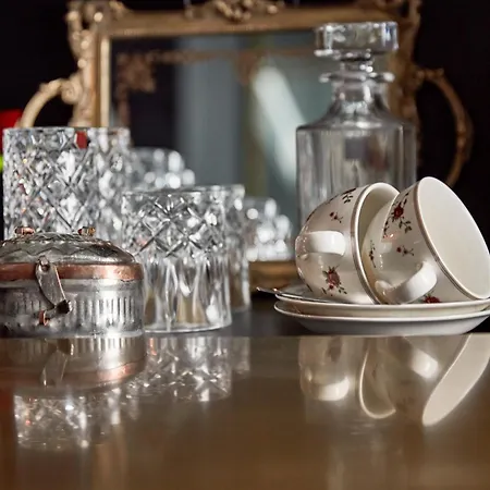 Ξενοδοχείο Sir Savigny Hotel, Part Of Sircle Collection 4*