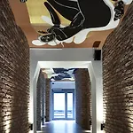 Hotel Sir Savigny Hotel, Part Of Sircle Collection