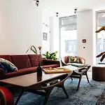 Sir Savigny Hotel, Part Of Sircle Collection