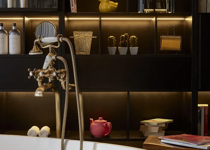 Sir Savigny Hotel, Part Of Sircle Collection