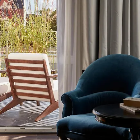 Sir Savigny Hotel, Part Of Sircle Collection Hotel