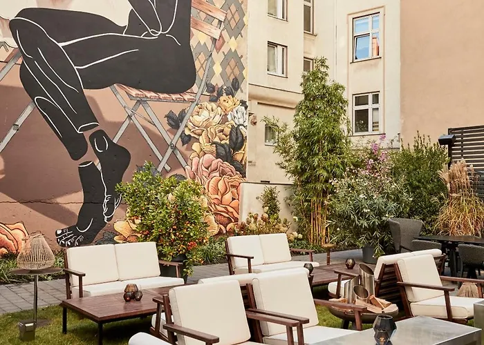 Sir Savigny Hotel, Part Of Sircle Collection فندق 4*